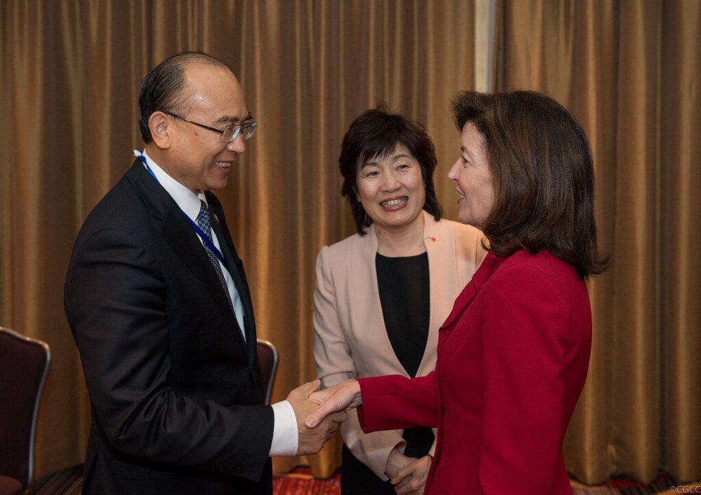 2 Cathy Hochul 6