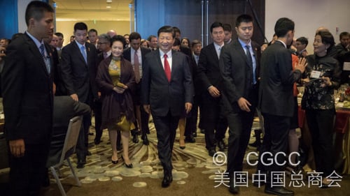 习近平主席出席欢迎晚宴并就中美关系发表重要演讲 该欢迎晚宴由美国中国总商会与各中美友好团体协办 featured image