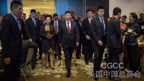 习近平主席出席欢迎晚宴并就中美关系发表重要演讲 该欢迎晚宴由美国中国总商会与各中美友好团体协办 featured image