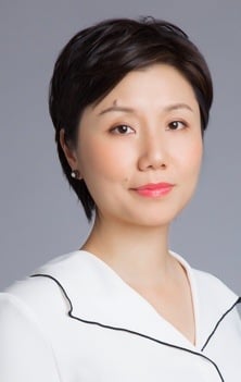 如何打破职场“天花板”——对谈美国德汇律所合伙人潘惜唇Leaders Profile with Catherine Pan featured image